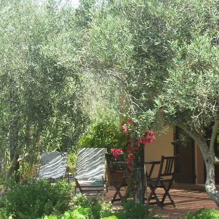 Sa Ingia Bed & Breakfast